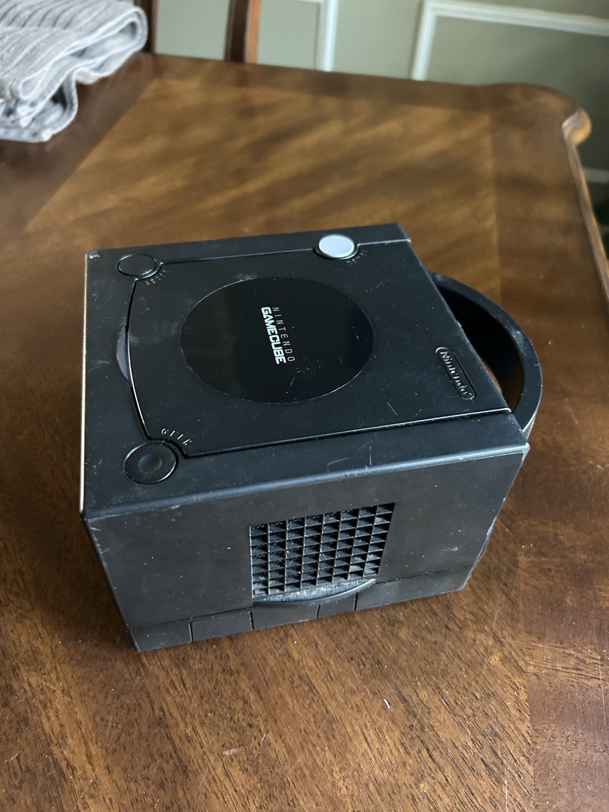 Nintendo Gamecube Console BLACK DOL-101 For Parts Only (doesn’t Read Discs)