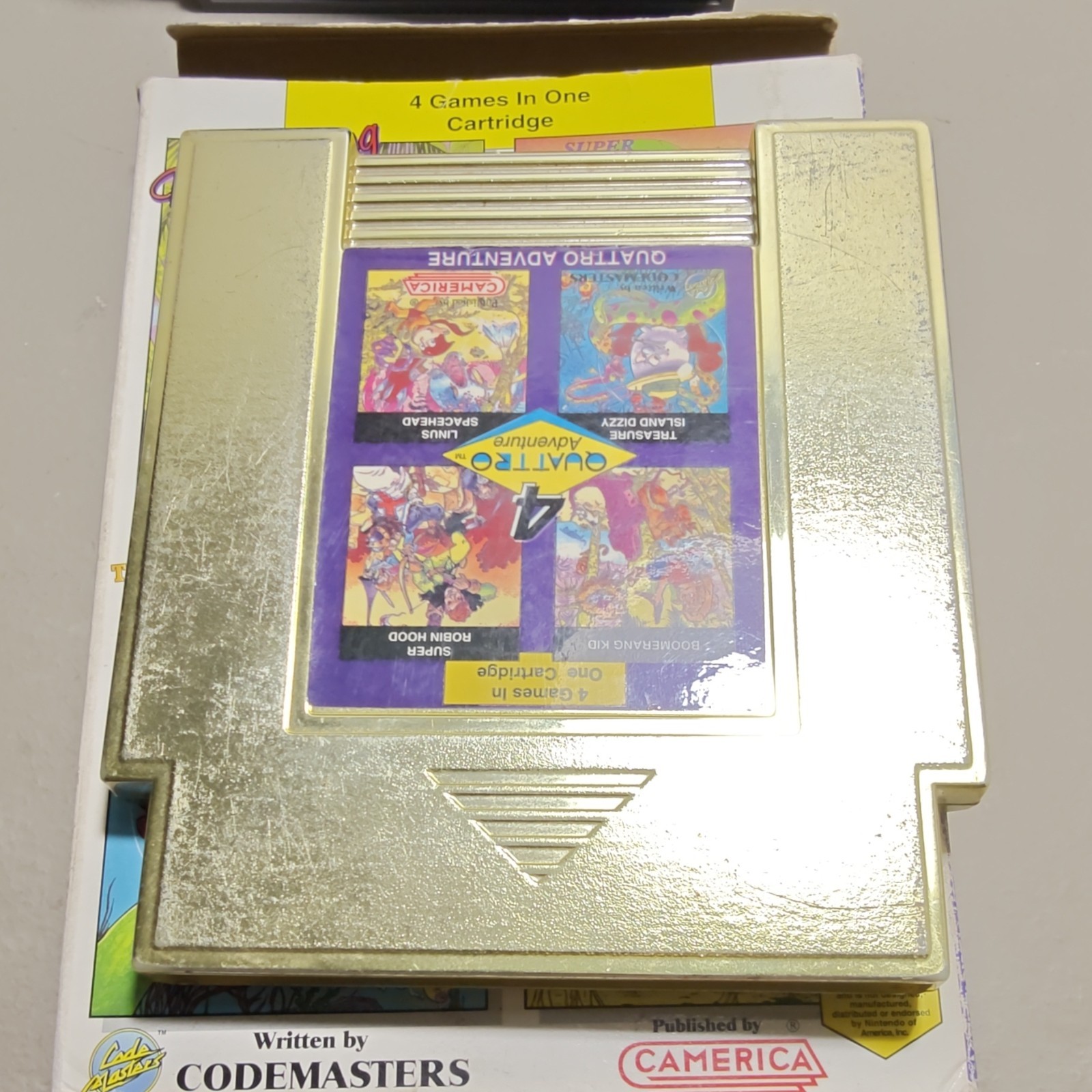 Nintendo NES-001 Console with Controller and 6 Game Cartridges