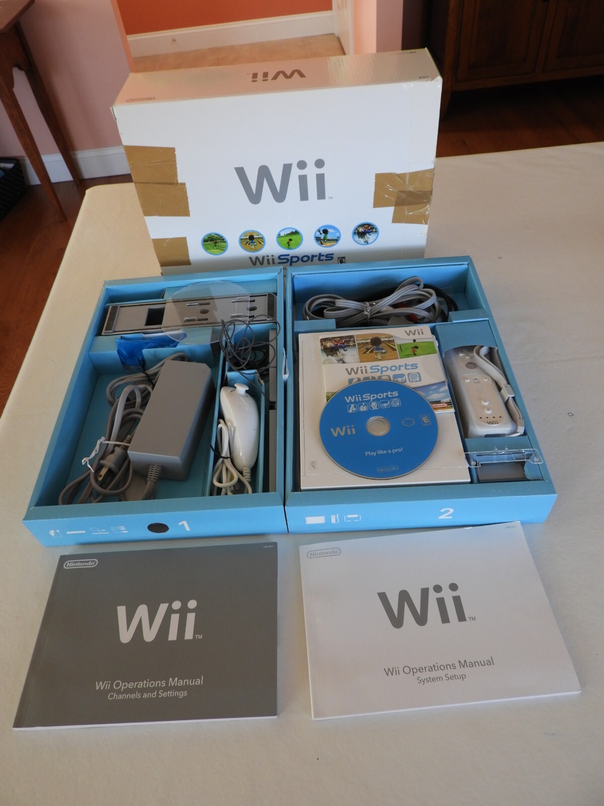 Nintendo Wii White Console + Wii Sports Game + Accessories Super Nice Nintendo