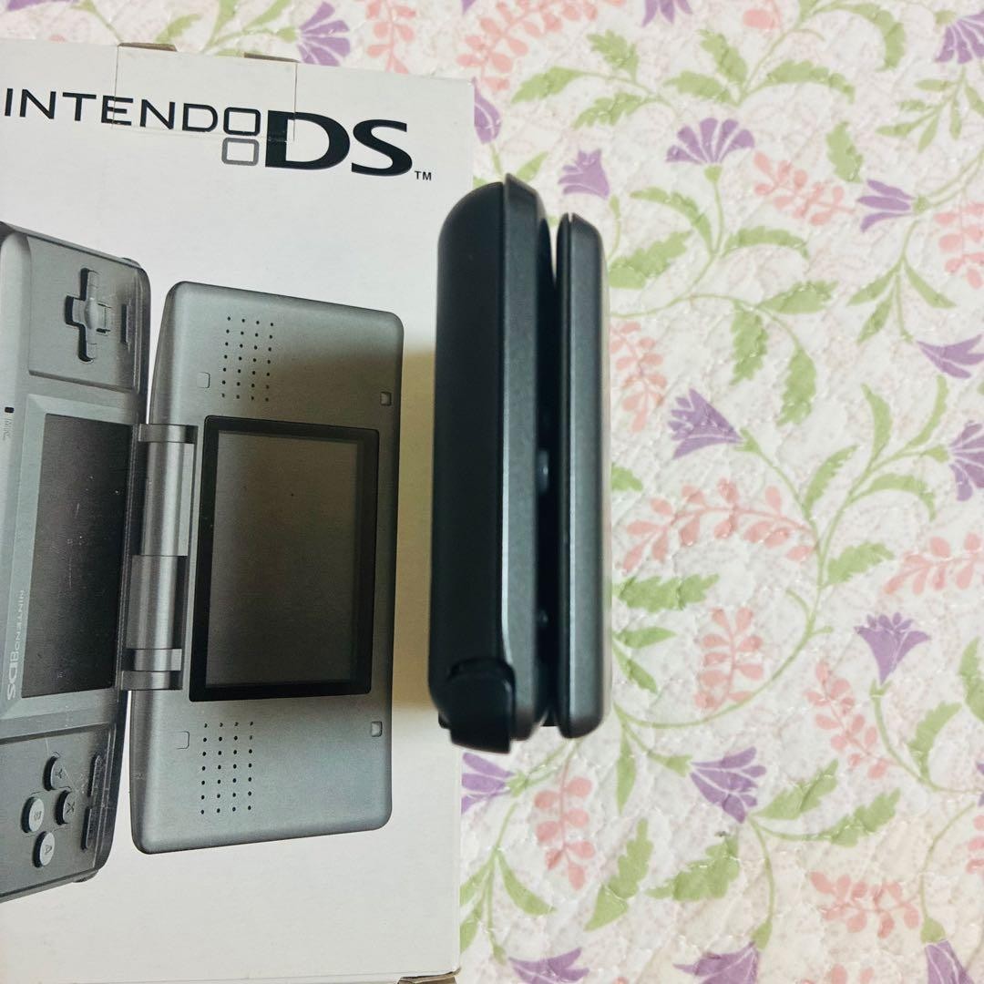 Nintendo DS Console Graphite Black Japanese edition with Box Used