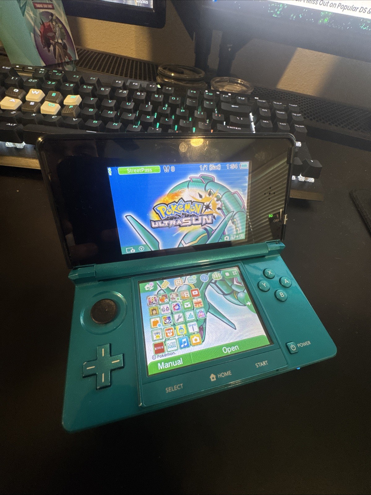 Nintendo 3DS Handheld System – Aqua Blue