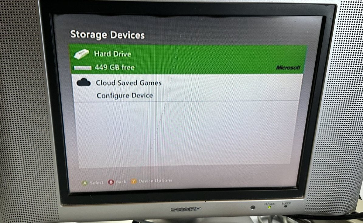 Microsoft Xbox 360 E 500GB Console & Box – USED/WORKS