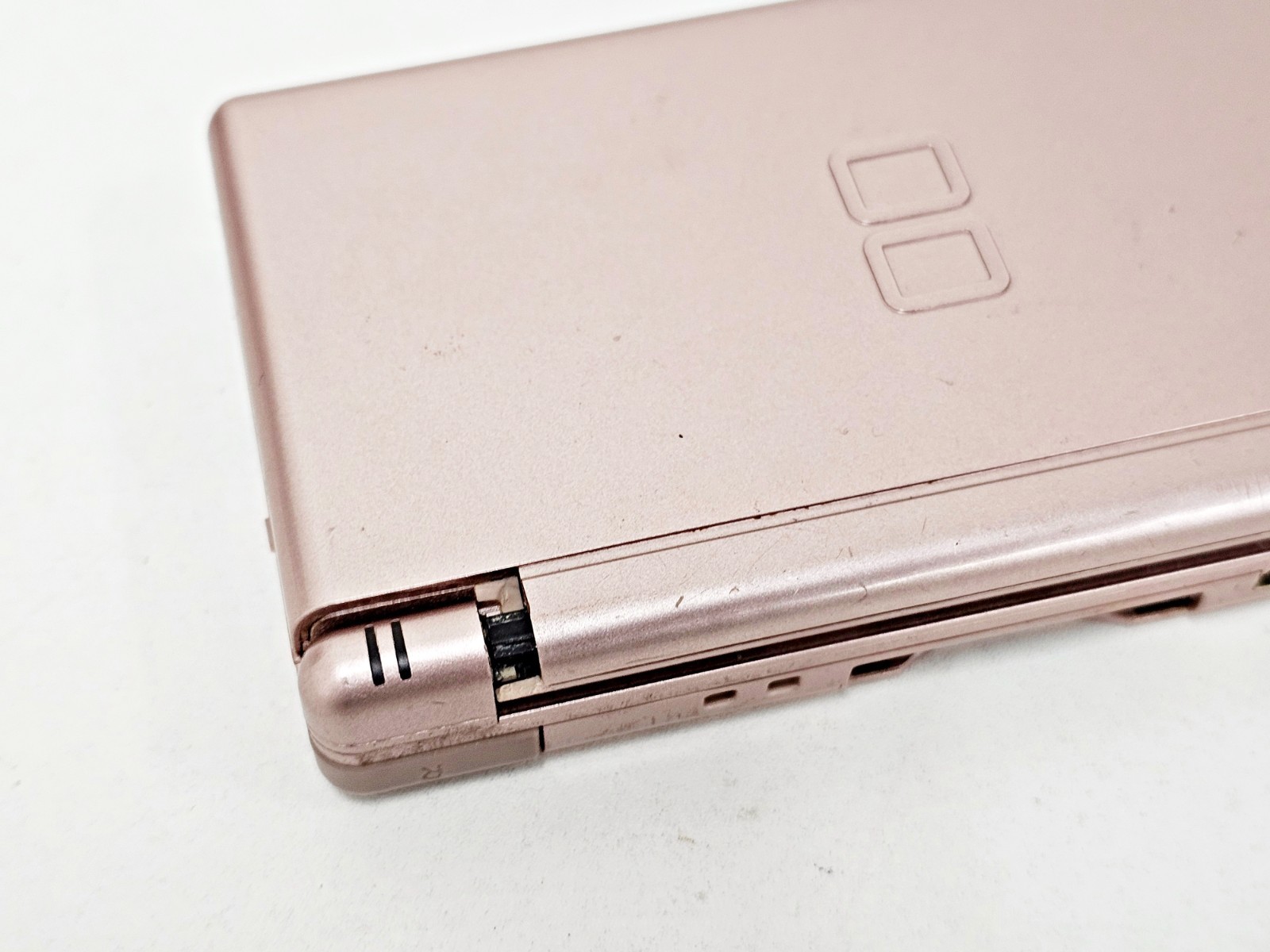 Nintendo DS Lite Console Metallic Rose JUNK 854