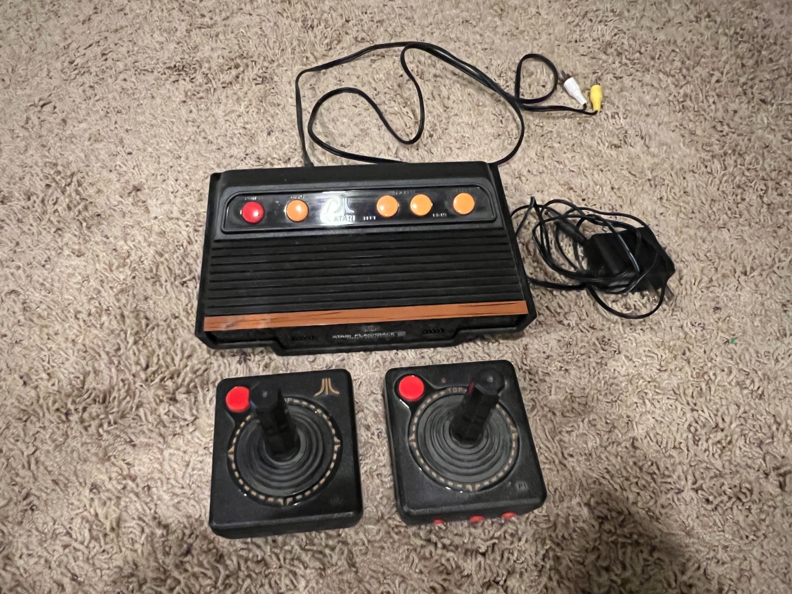Atari Flashback 5 Classic Game Console + 2 Wireless Joystick Controllers & Cords