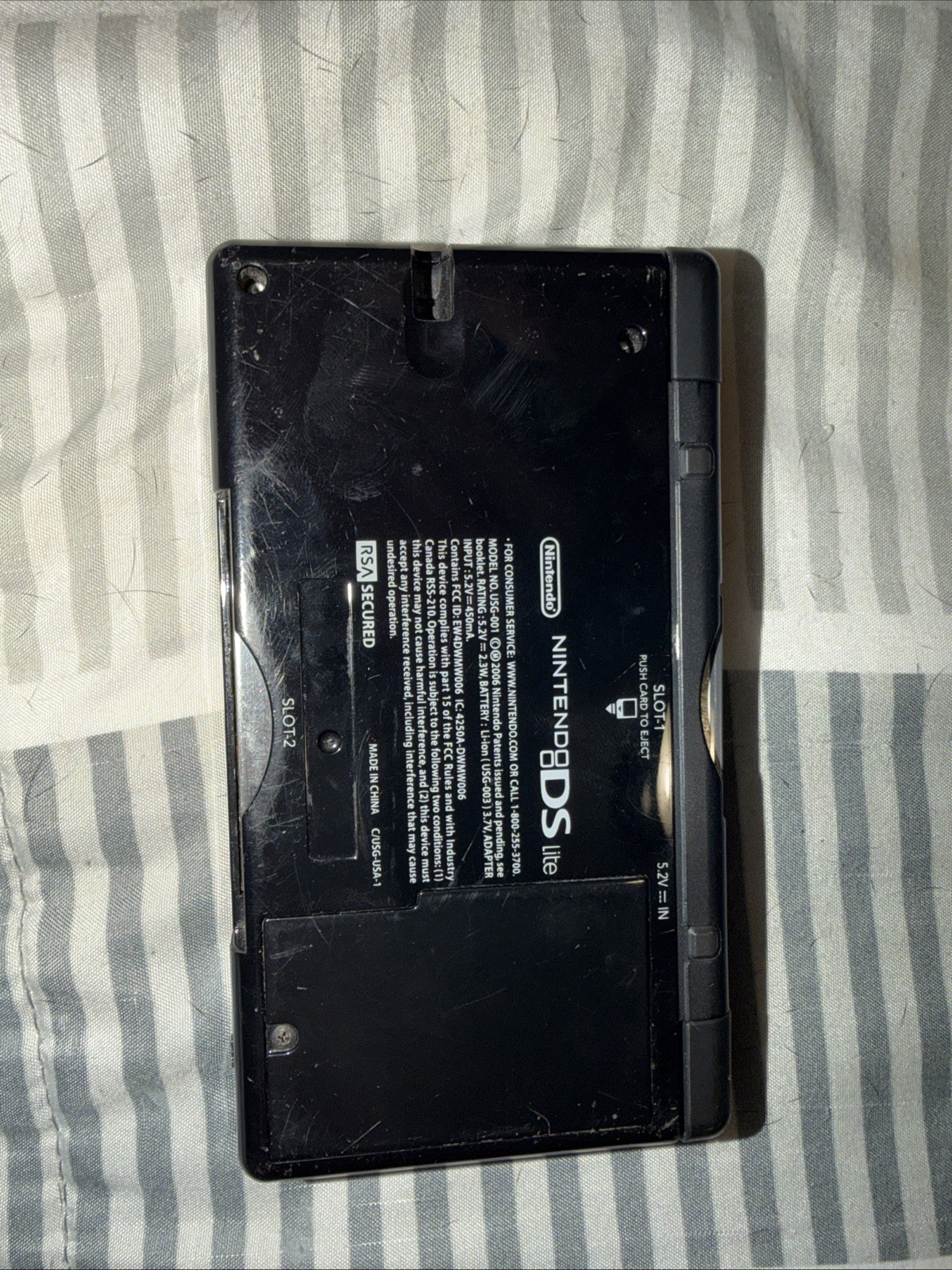 Nintendo DS Lite 32MB Handheld System – Black (USG-001)