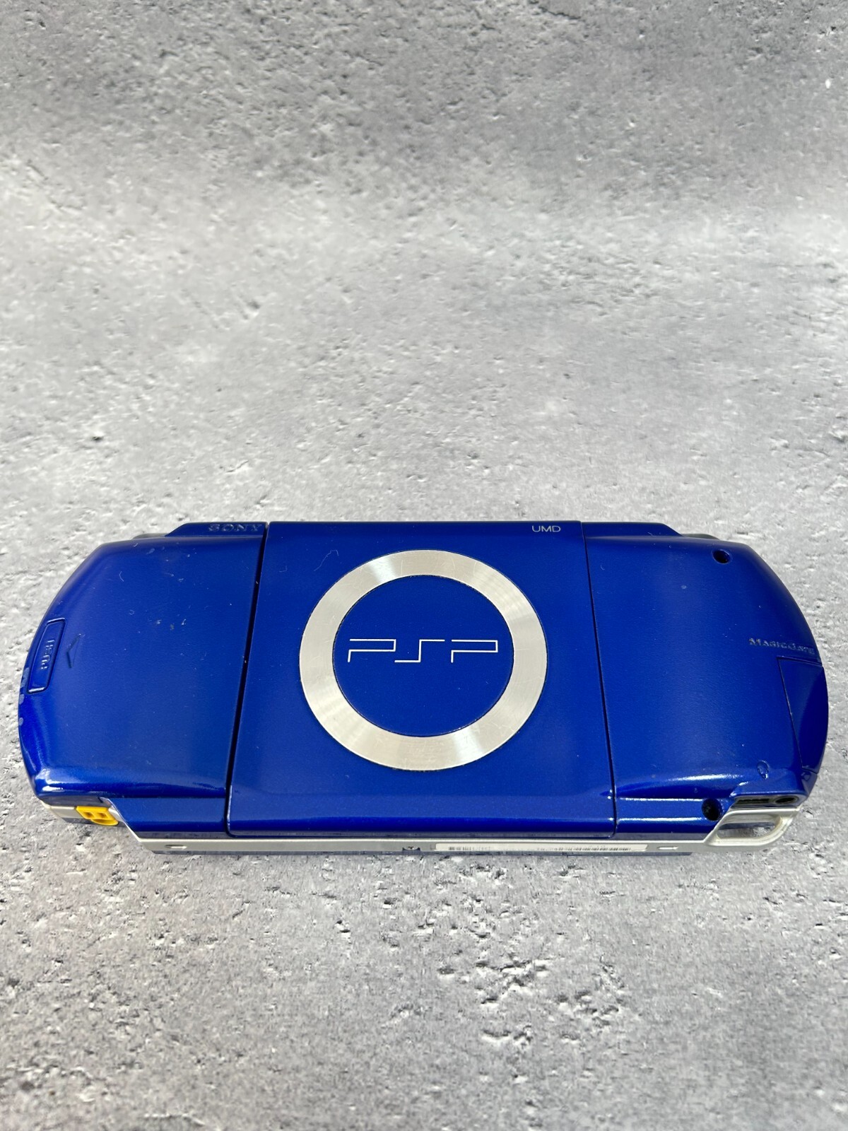 Sony PSP-1000 Console / battery＋charger＋memory stick random 3 games from US