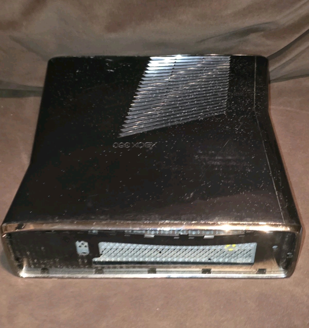 Microsoft Xbox 360 S Model 1439 With 250g HDD 2010 TRINITY MOTHERBOARD For Parts