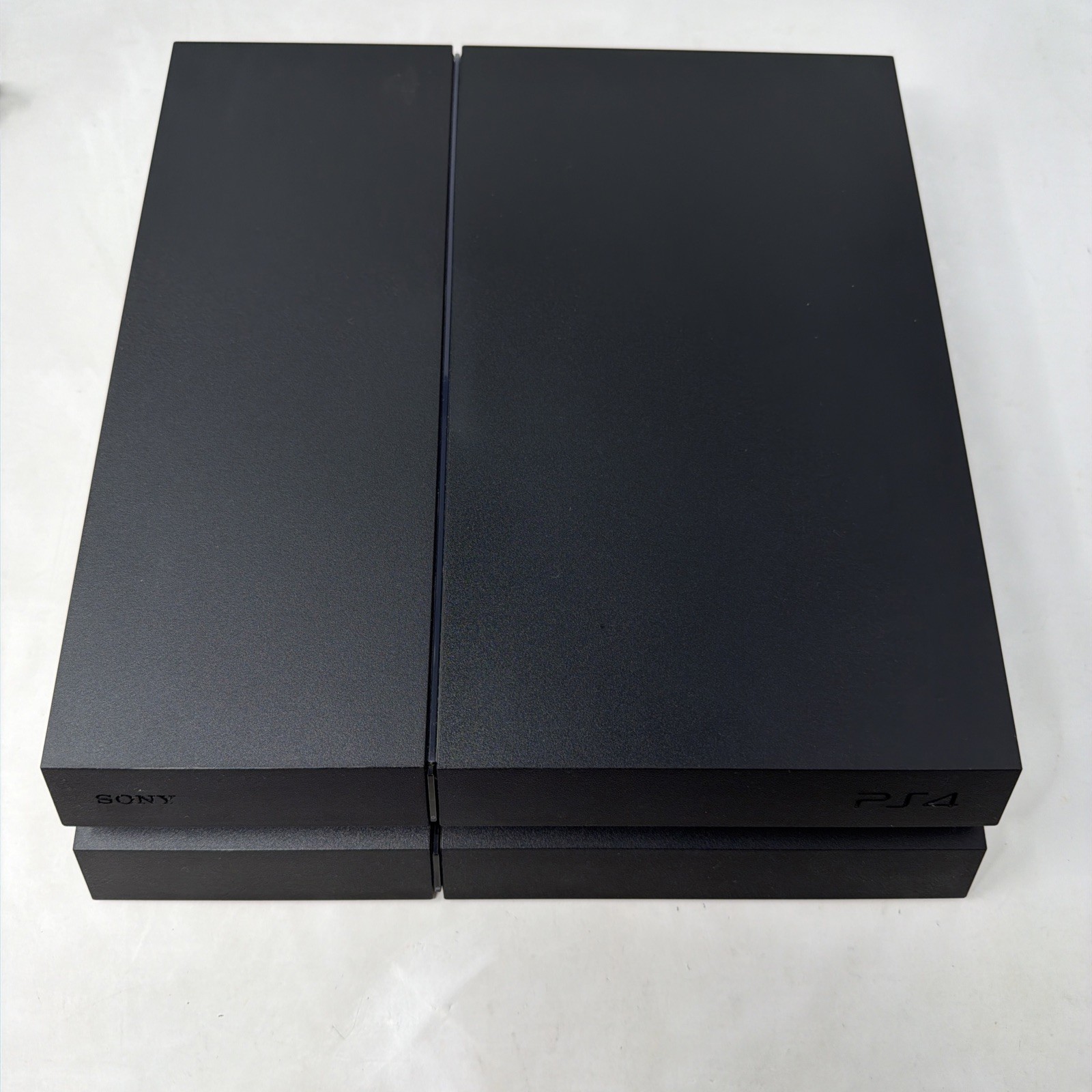 Sony PlayStation 4 500GB CUH-1215A Gaming Console w/ Controller, Cords & 2 Games