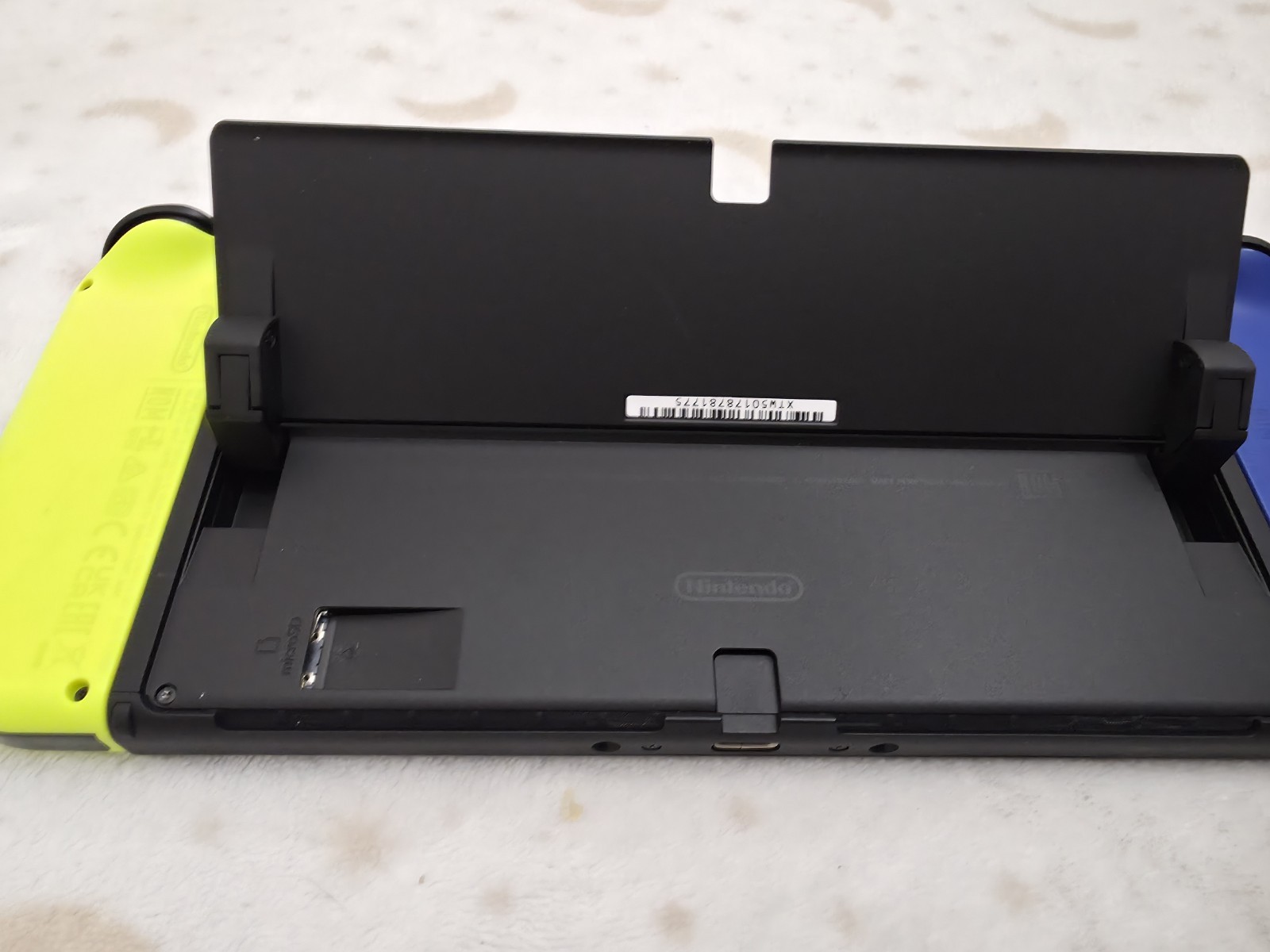 Nintendo Switch OLED 64GB Console Green/blue HEG-001 CLEAN MINT!
