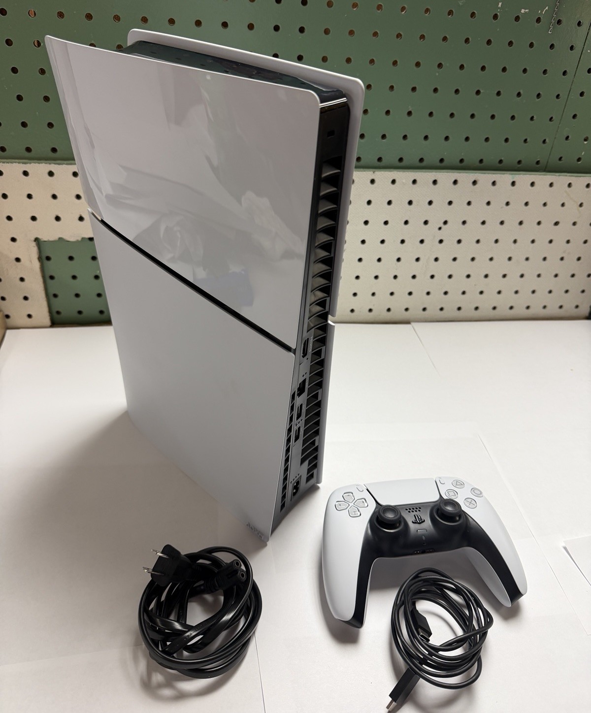 Sony PlayStation 5 Slim Console Digital Edition (White) 1TB Model CFI-2015