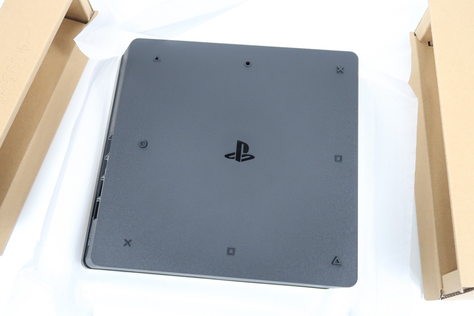 NEW SONY PlayStation4 PS4 console Final Fantasy XV 15 Luna Limited Edition BOX