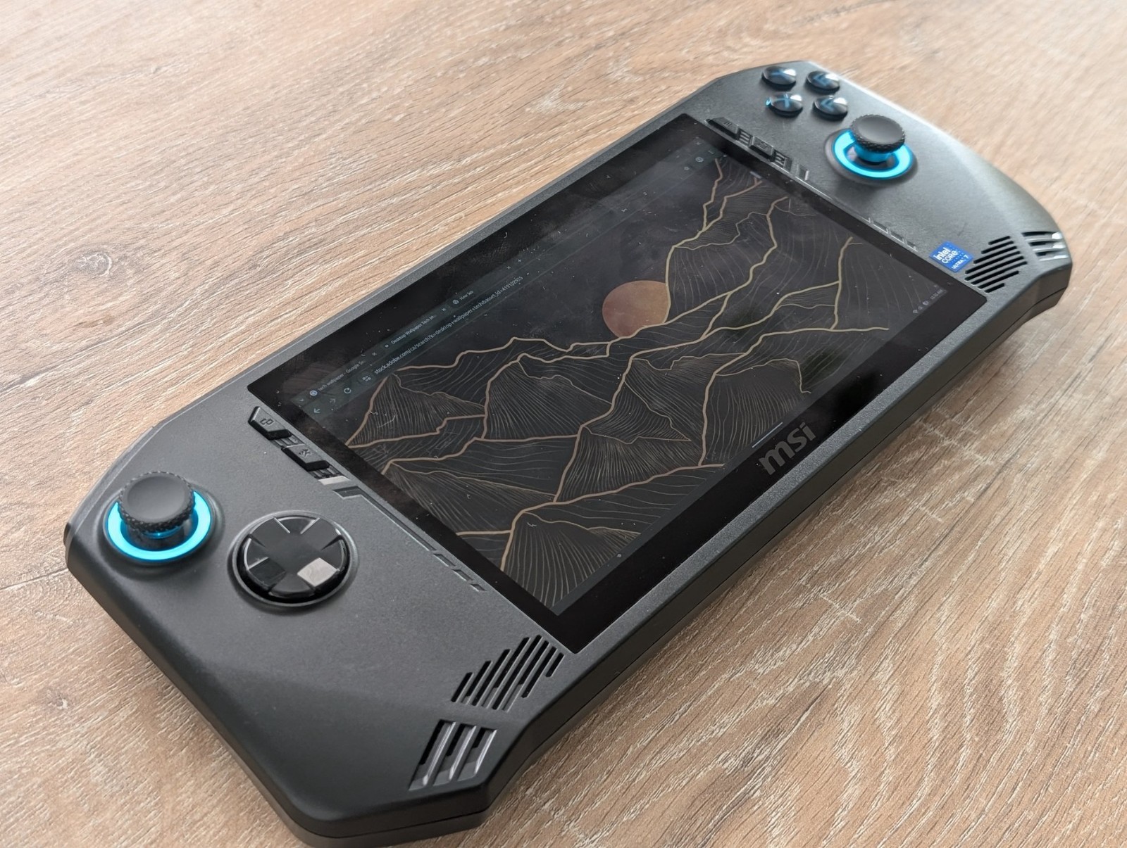 Handheld Gaming PC Console MSI Claw A1M Intel Core Ultra 7 155H