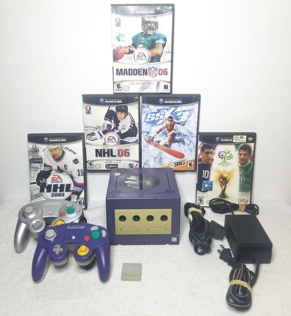 Nintendo GameCube Bundle / Model DOL-001 Indigo + 2 controllers + 5 games