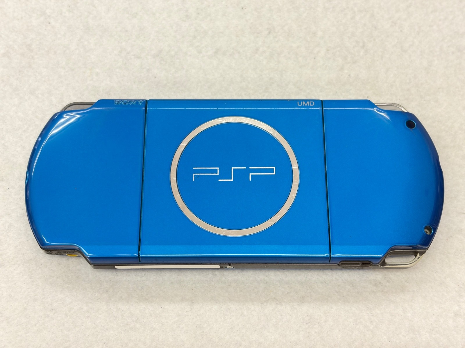 TESTED SONY PSP 3000 BLUE Console + Charger + battery + 3 game Region free 4GB