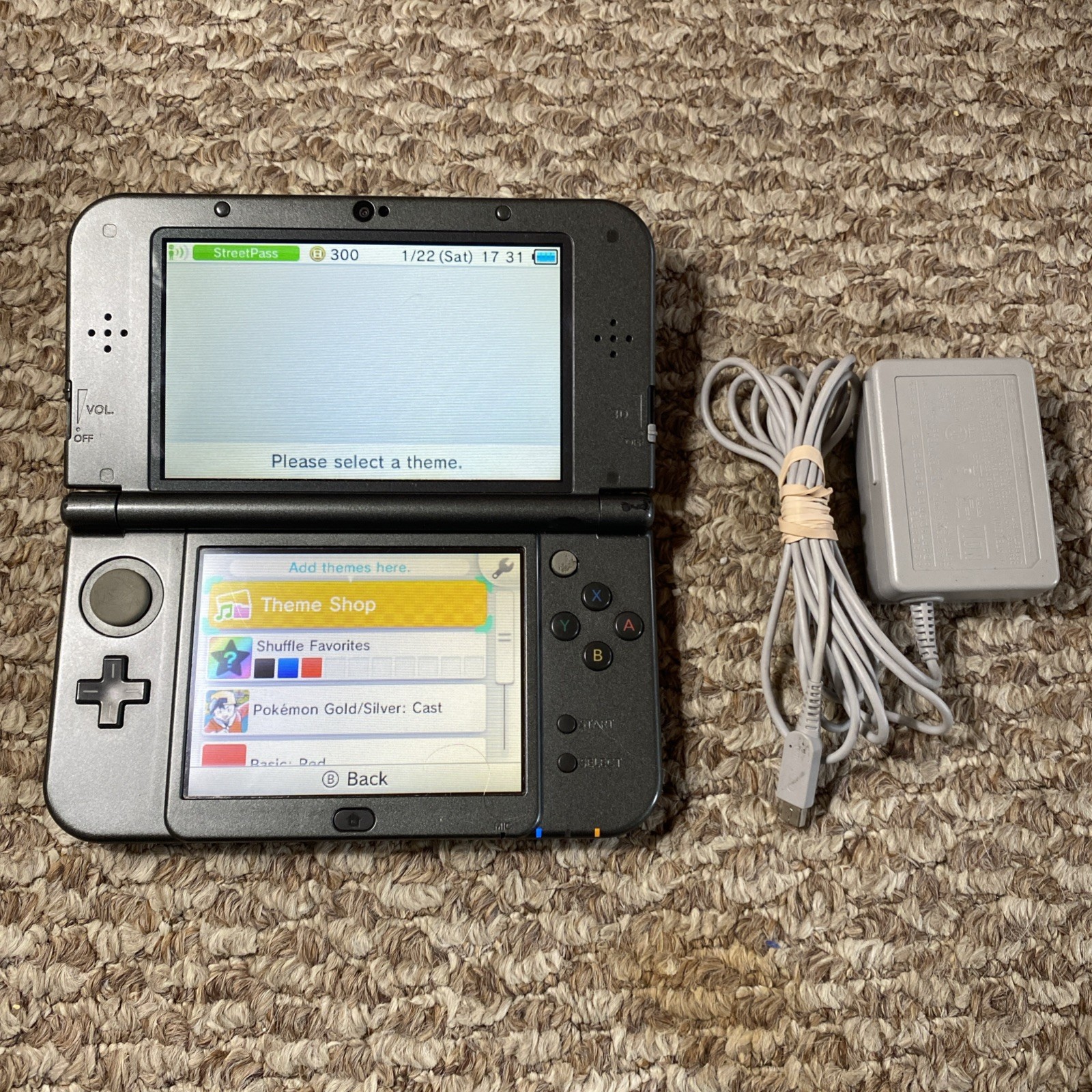New Nintendo 3DS XL Metallic Black USA Top IPS With Charger And Stylus