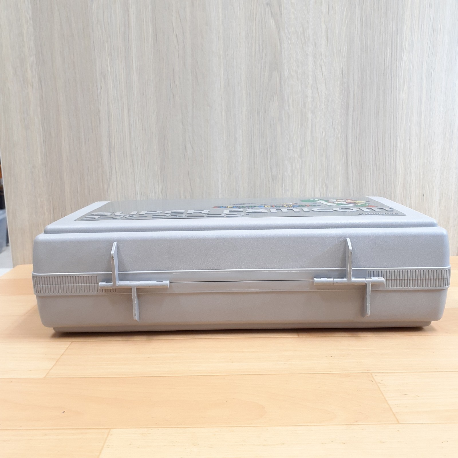 Nintendo Super Famicom Console with Mario World Storage Case &Game Japanese SNES