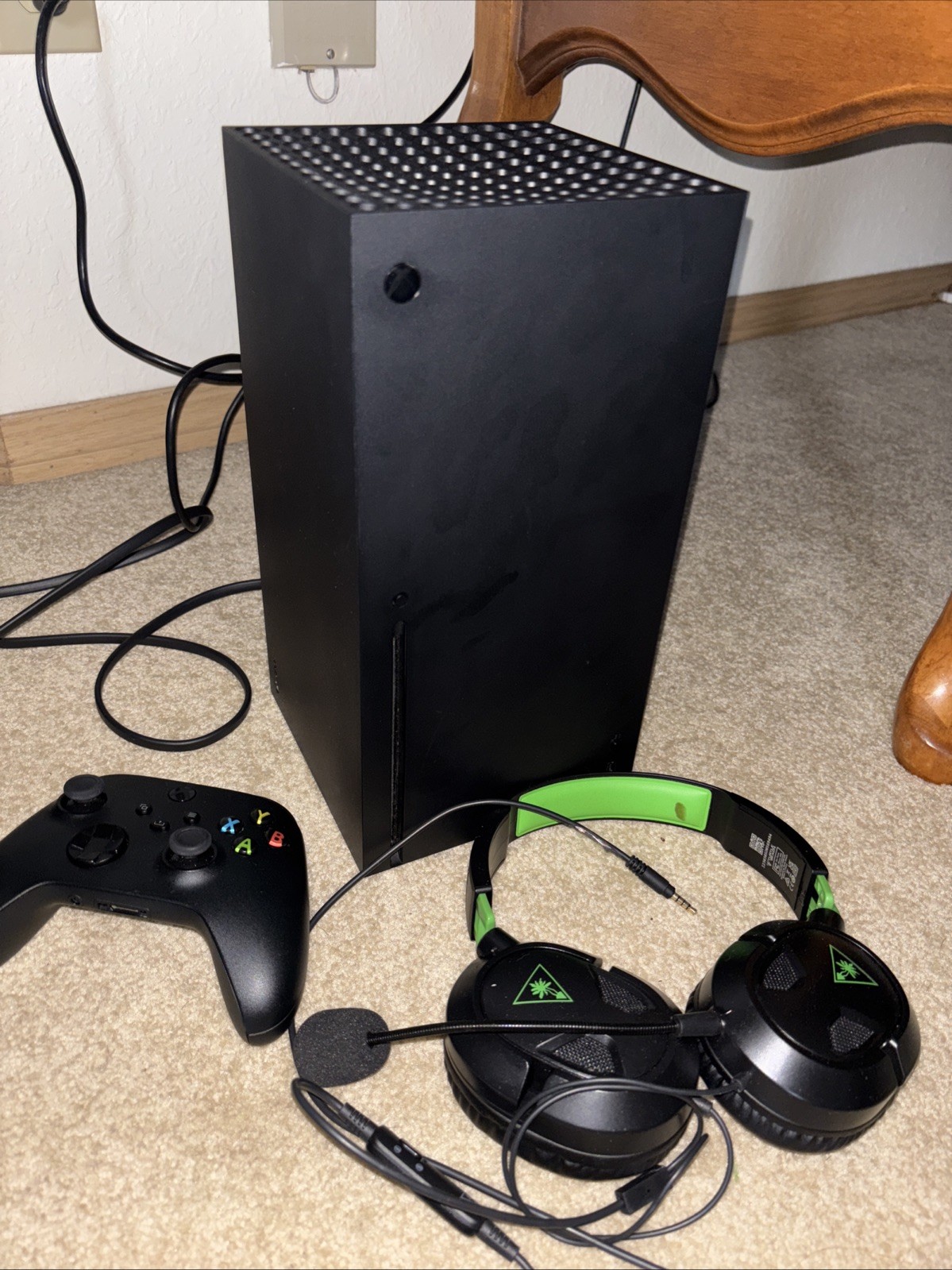 Brand New Xbox Series X Comes with Controller & Headset and Accessories