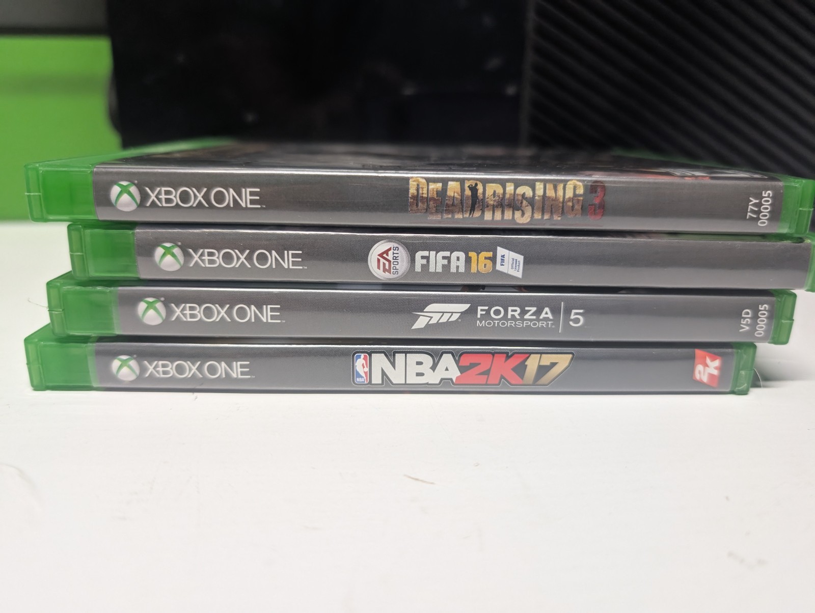 Microsoft XBOX ONE 1540 Console With 4 Games Power Cord Kinect Sensor