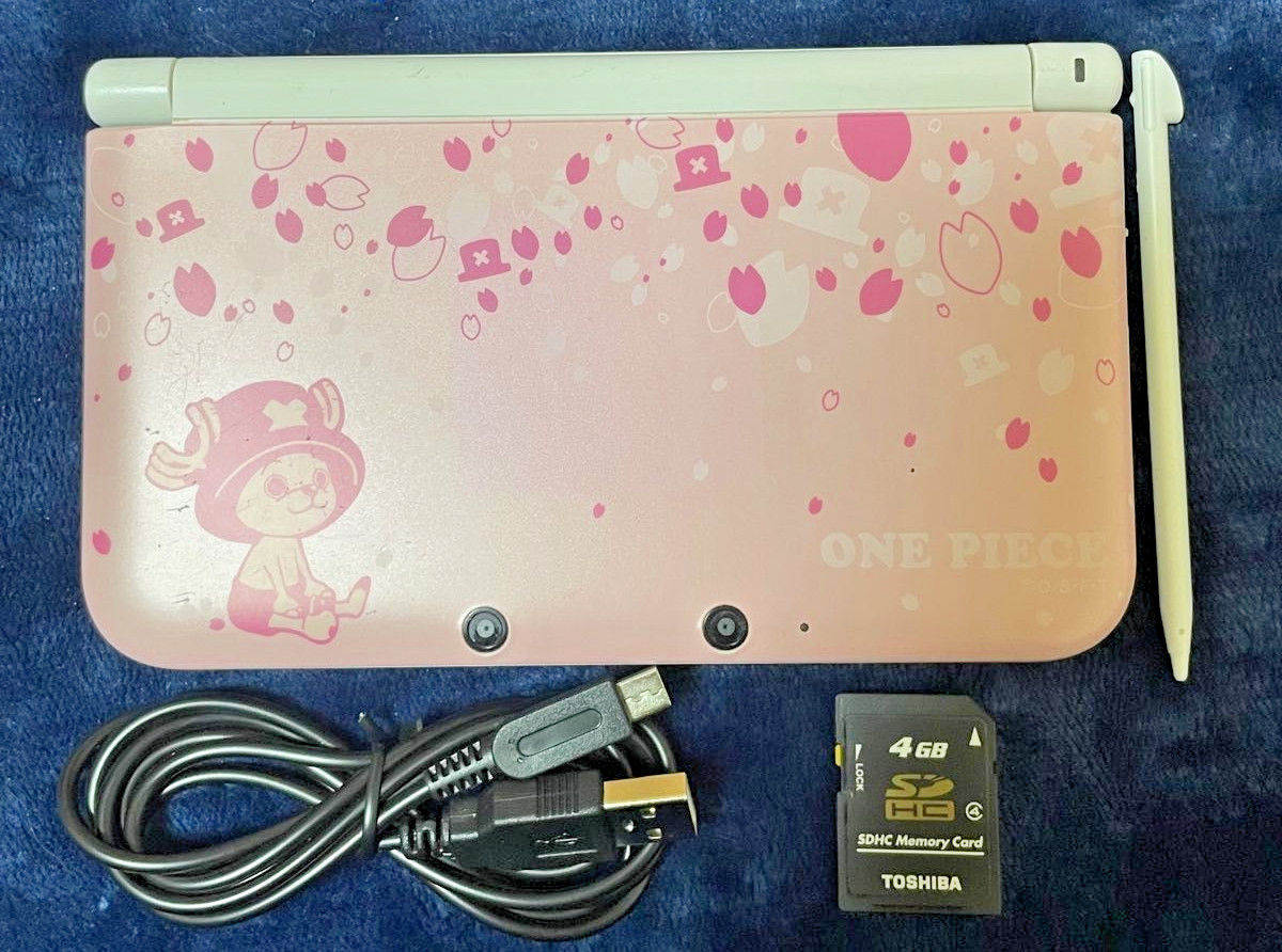 Nintendo 3DS LL One Piece Chopper Pink Console Tested Working Good Condition