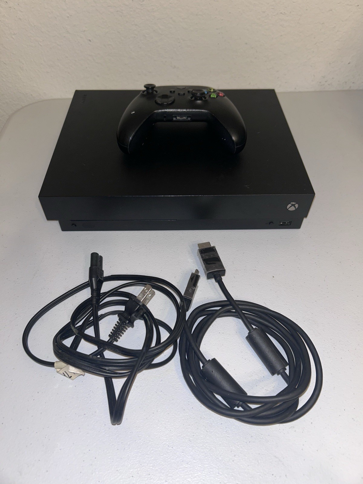 Xbox One x Model 1787 1TB Console with Controller And Cords