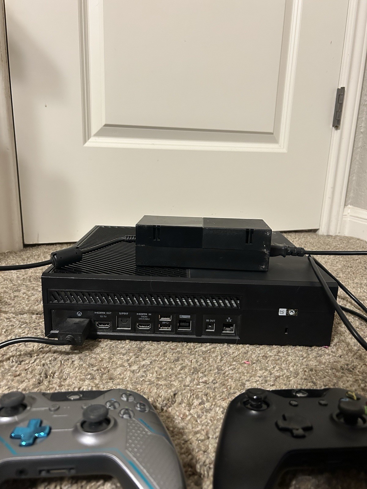 Microsoft Xbox One Console Black with 3 Controllers Wi-Fi Capability