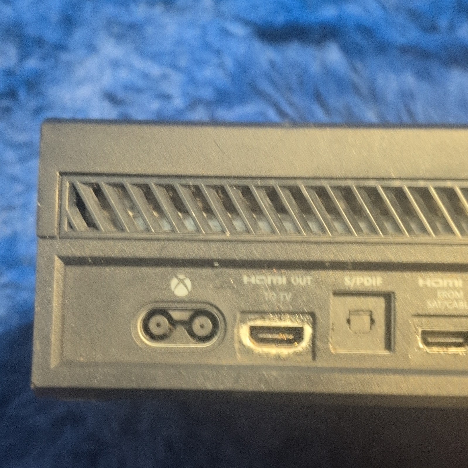 Microsoft Xbox One Console 1540 500GB Black Home Console 1080p FHD
