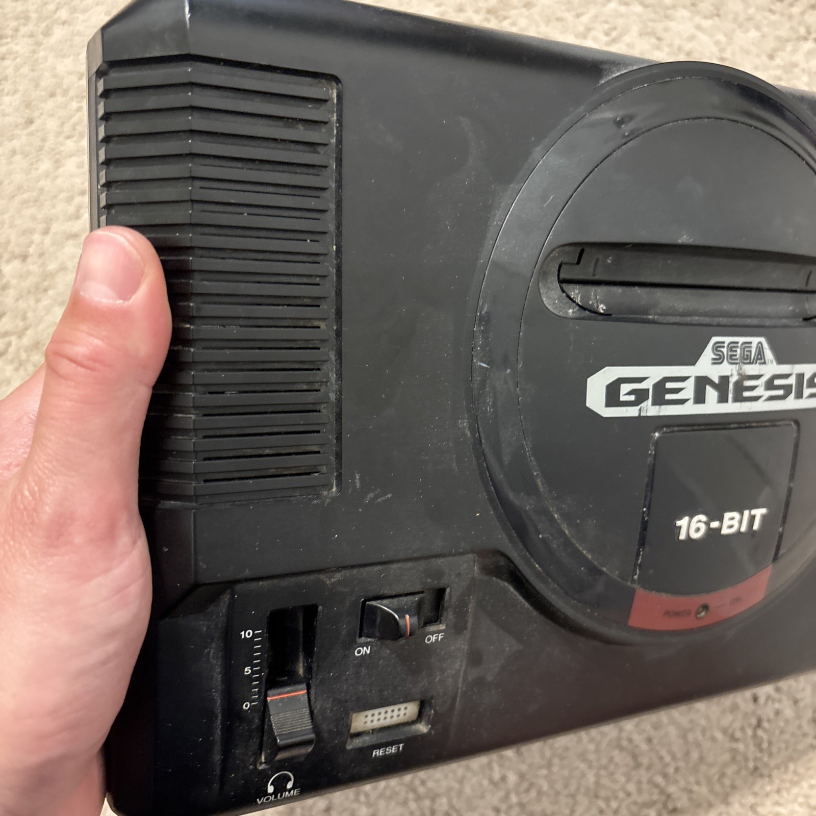 NOT WORKING Sega Genesis 16 Bit Console Only Model 1601 For Parts / Broken