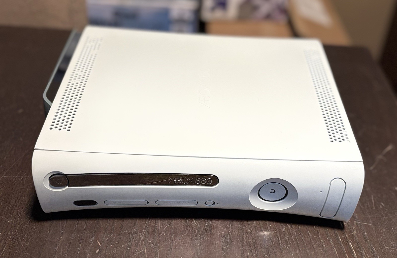 Microsoft Xbox 360 Pro White 20GB Outstanding Clean Condition With 6 Great Games