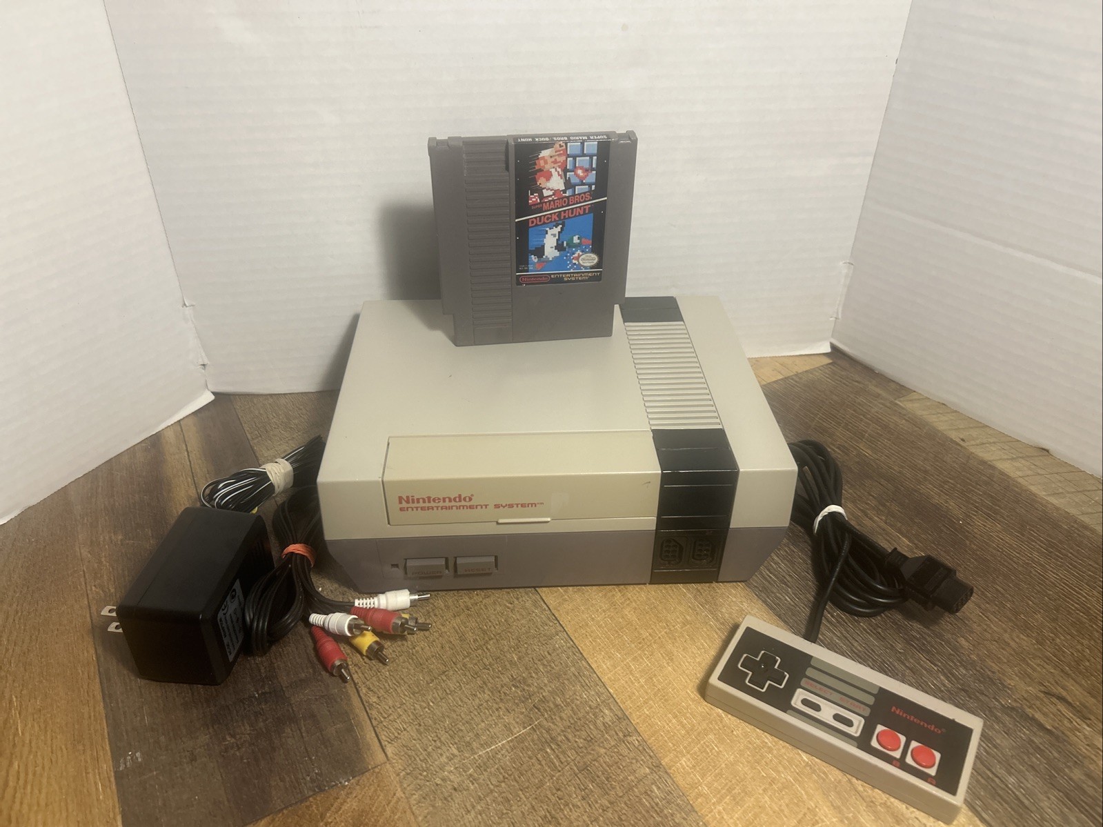 1985 Original NES Nintendo System Console + New 72 Pin Authentic Tested Bundle