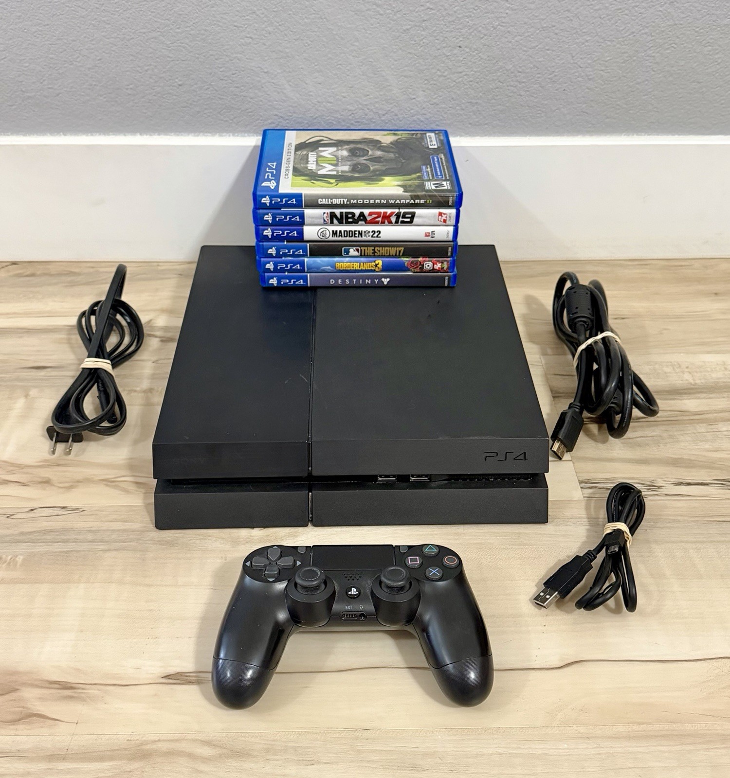 Sony PS4 PlayStation Console Bundle W/ Controllers + Games – Tested / Working