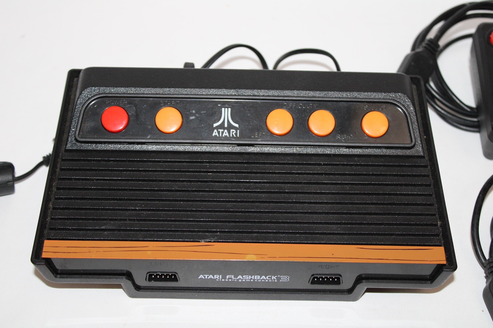 WORKING Atari Flashback 3, Classic Game Plug N Play Console w/ Built In Games