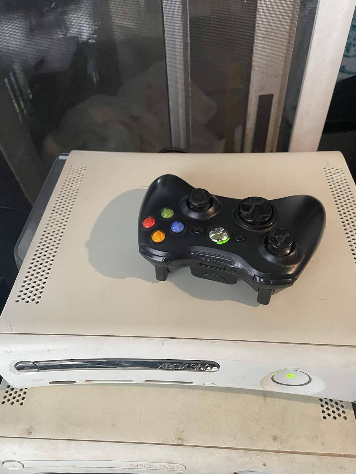 xbox 360 console With 2 Controller No Batteries. Wired Internet Needed