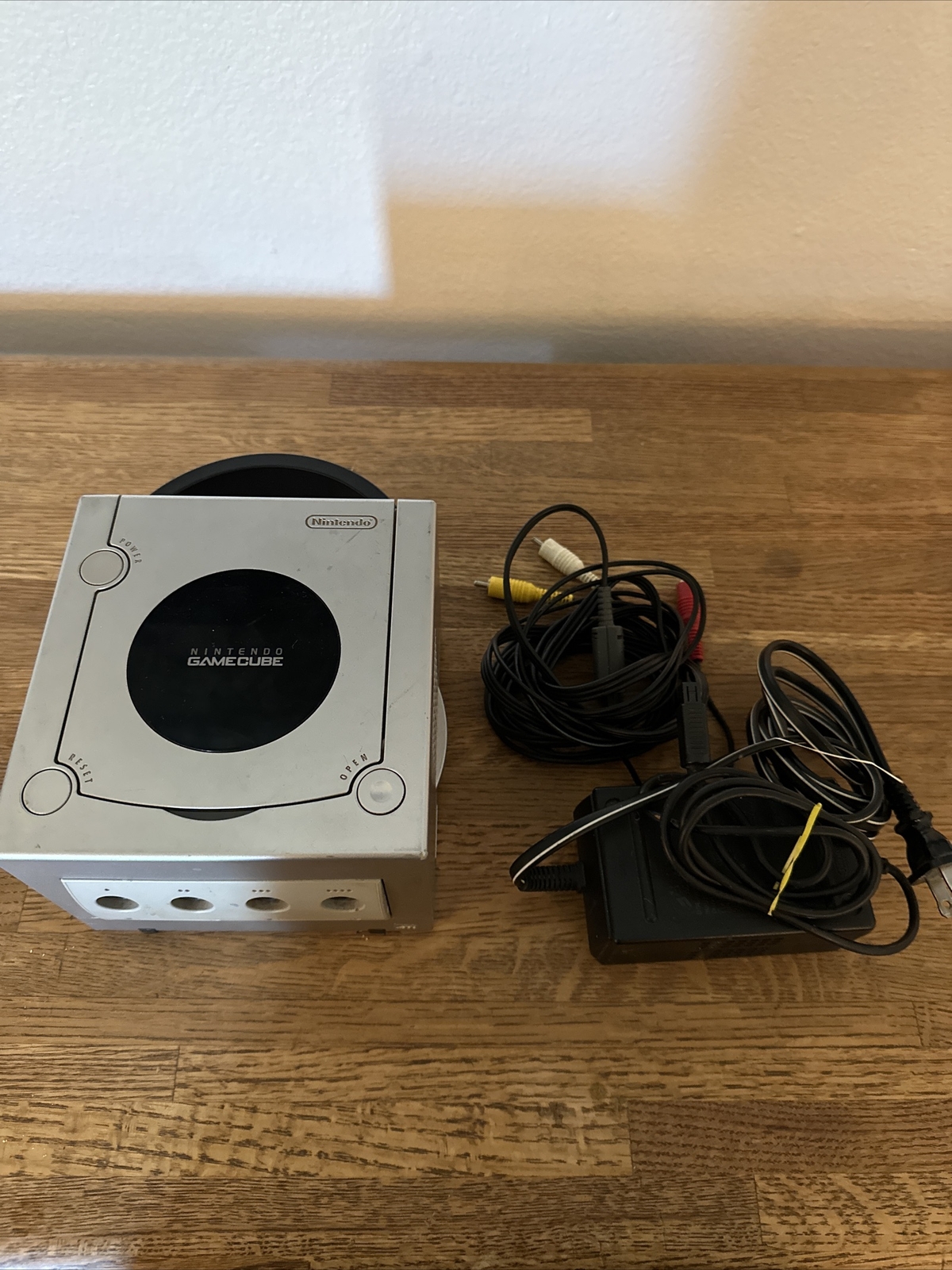Platinum/Silver Nintendo GameCube Console With Cords – Tested & Working