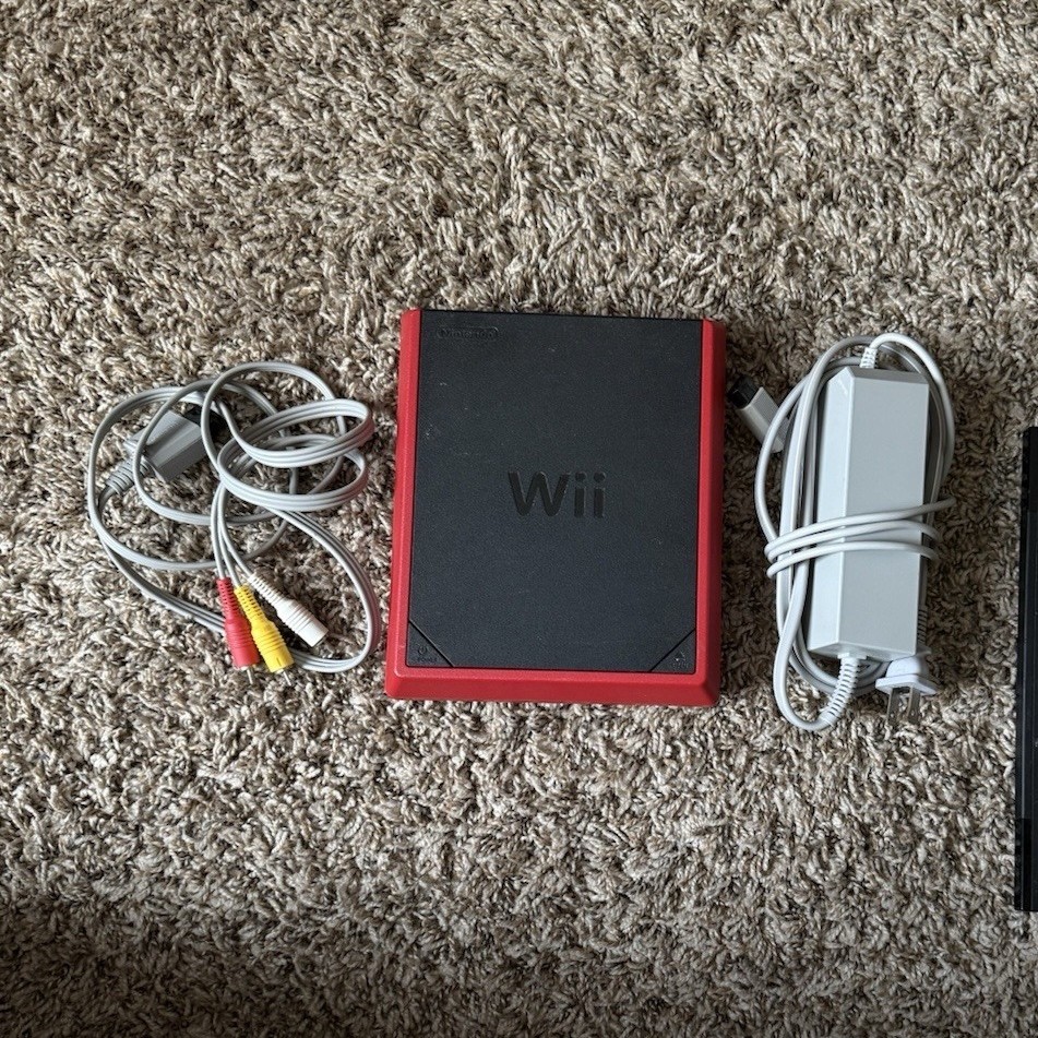 Nintendo Wii Mini RVL-201 Red/Black w AV Cable Sensor Bar Power Adapter 480p
