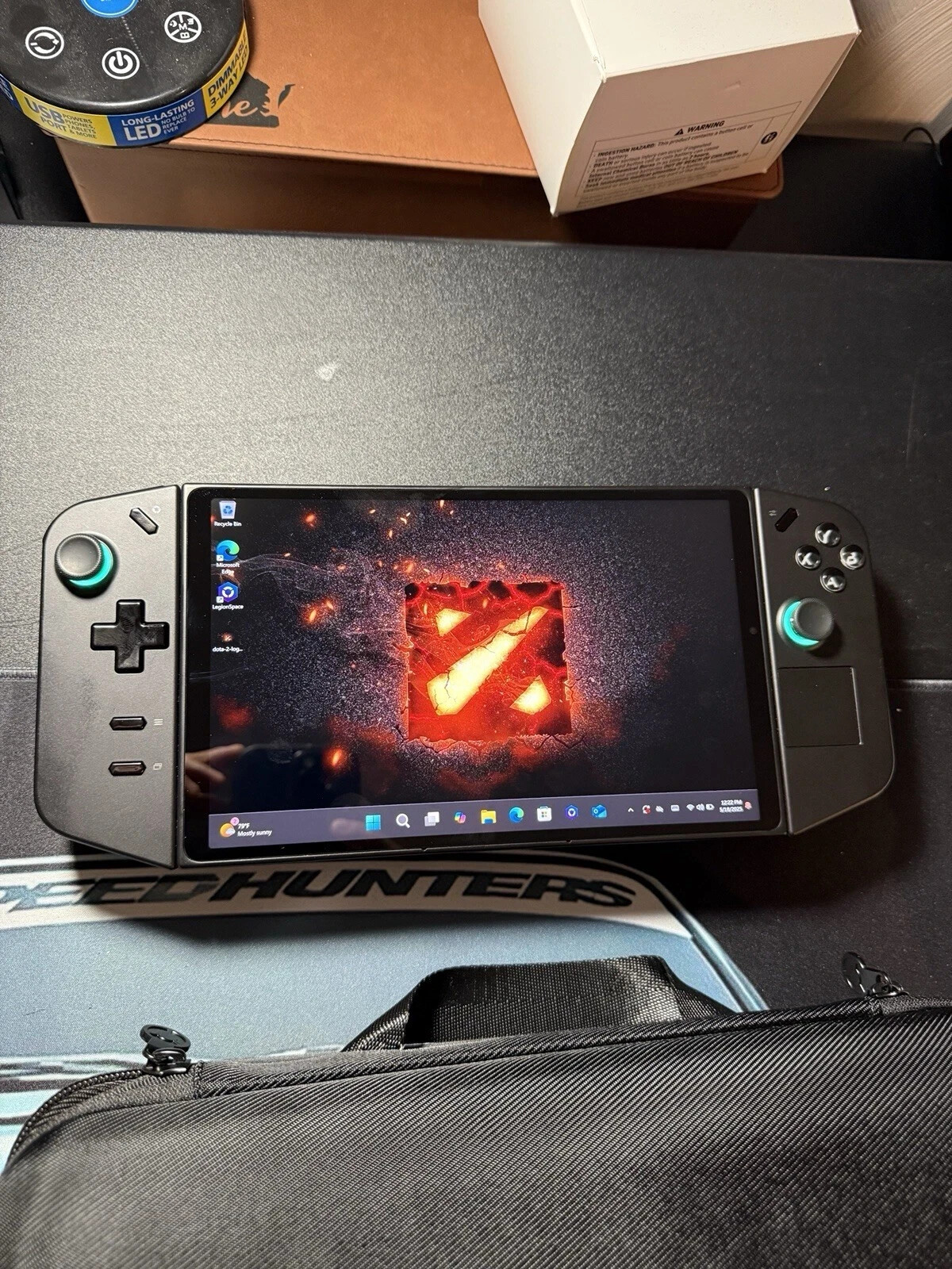 Lenovo Legion Go Handheld Gaming Console AMD Ryzen Z1 Extreme 16GB RAM 512GB SSD