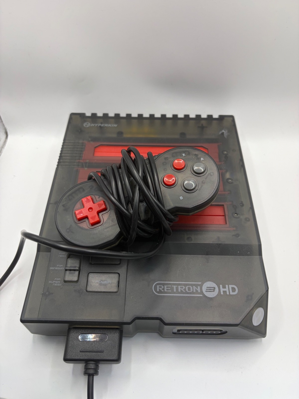 Hyperkin Retron 3 HD with 2 Controllers. Tested