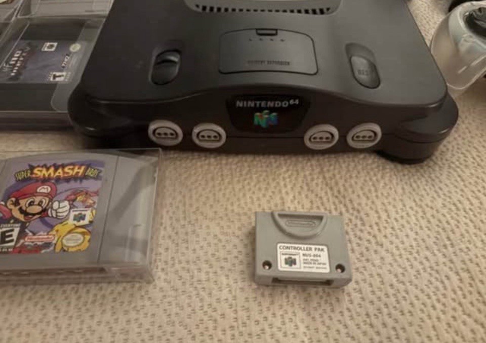 *PREOWNED/TESTED* Nintendo 64: Controllers 6 Games And Control Pak