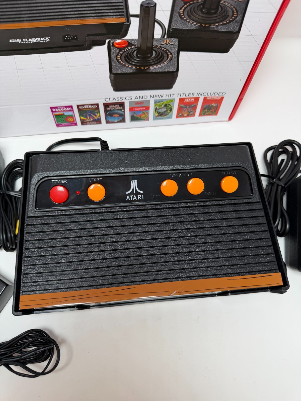 Atari Flashback 8 Console 105 Built In Games 40th Anniversary Black (FVS035296)