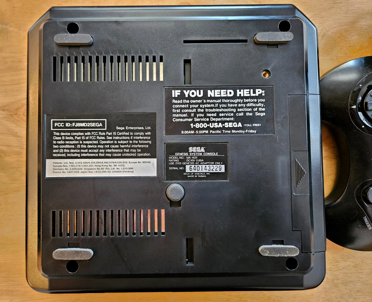 Sega Genesis Model 2 Console System (TESTED) – All CABLES, Controller & 3 Games