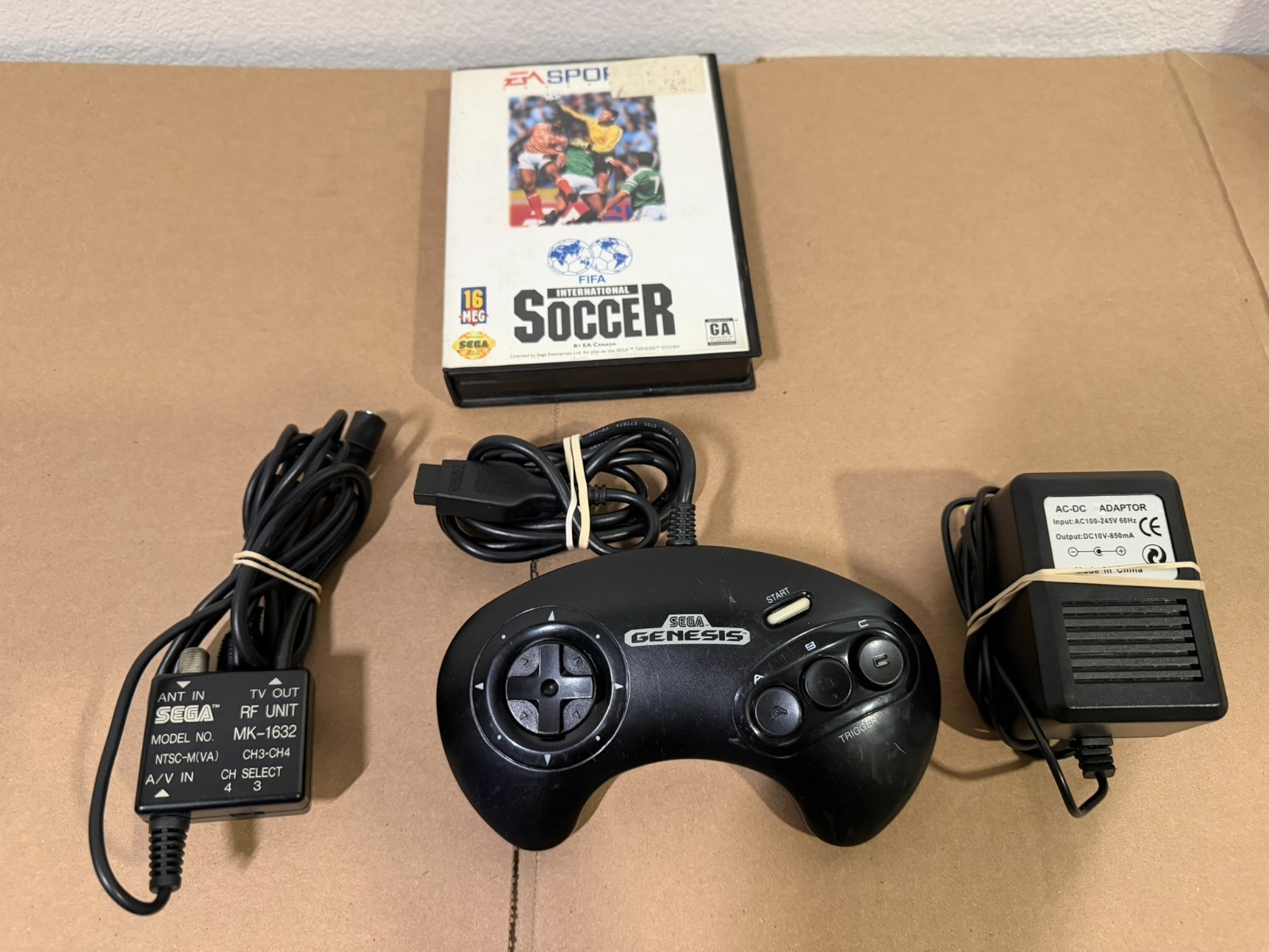 SEGA Genesis Console MK-1631 Bundle w/Controller and One Game- CLEAN & TESTED