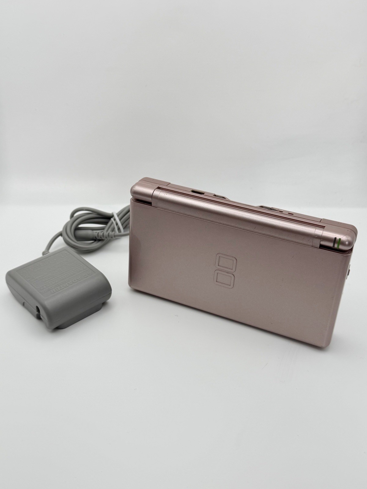 Nintendo DS Lite Coral Pink USG-001 w/ Stylus & Charger