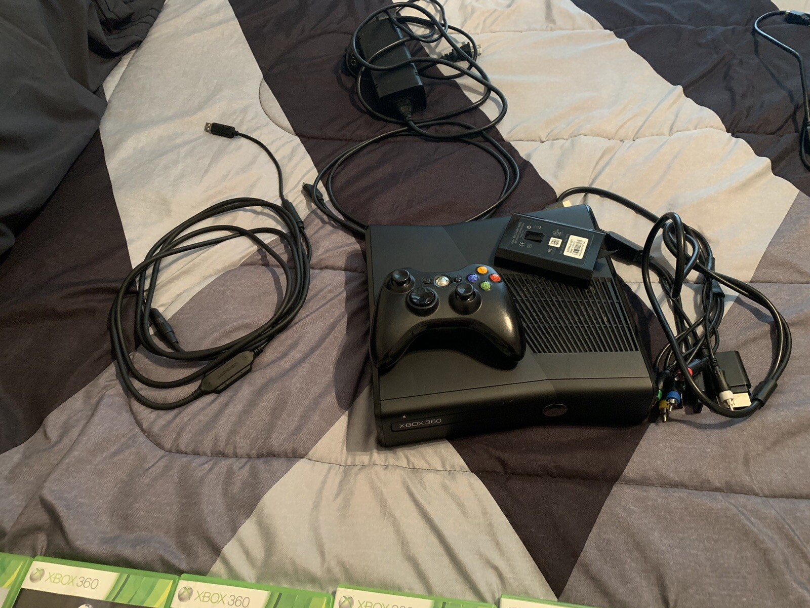 Microsoft Xbox 360s!!!!