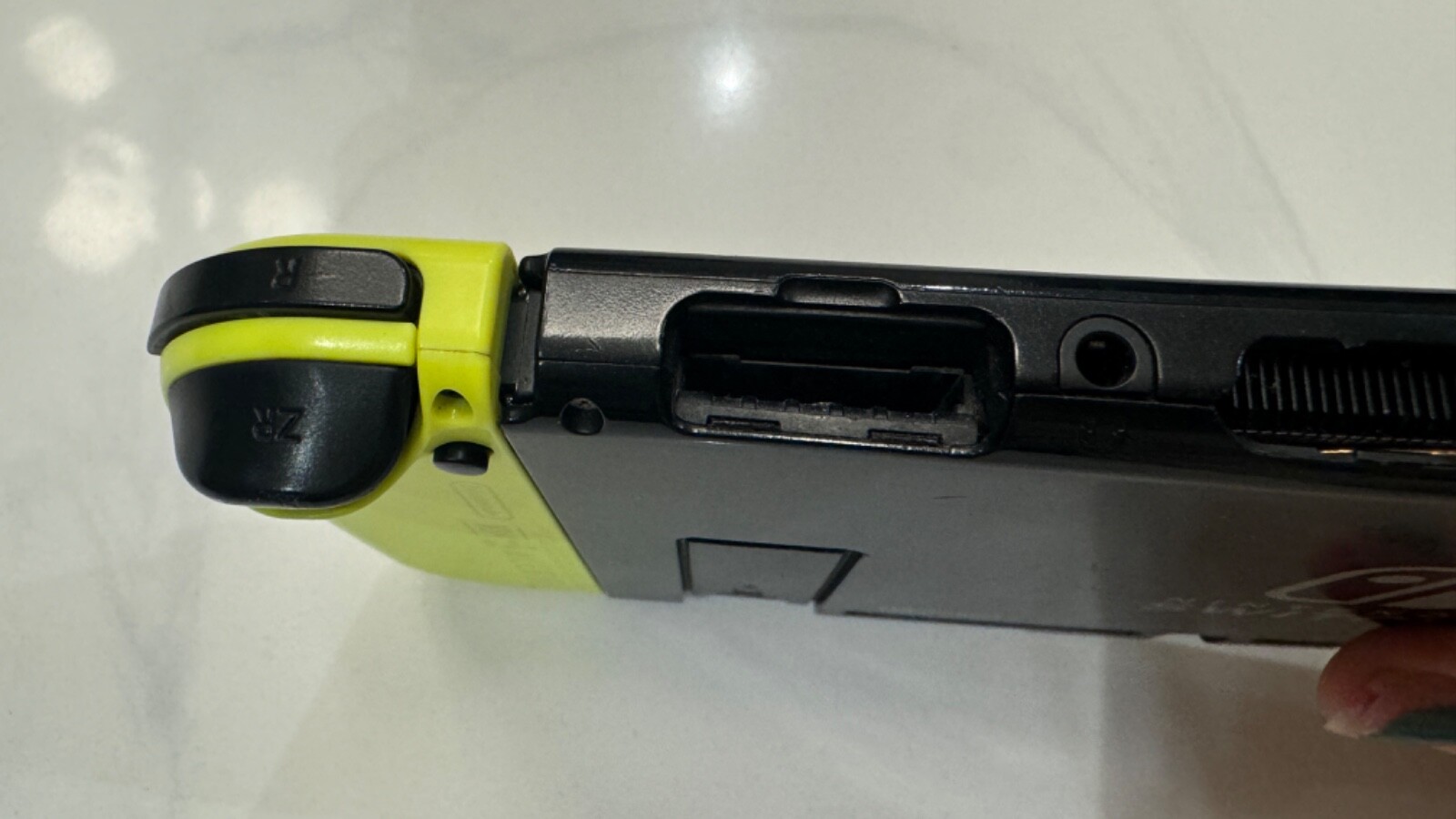 Original Nintendo Switch WITH GAMES and minimal damage, see details for more