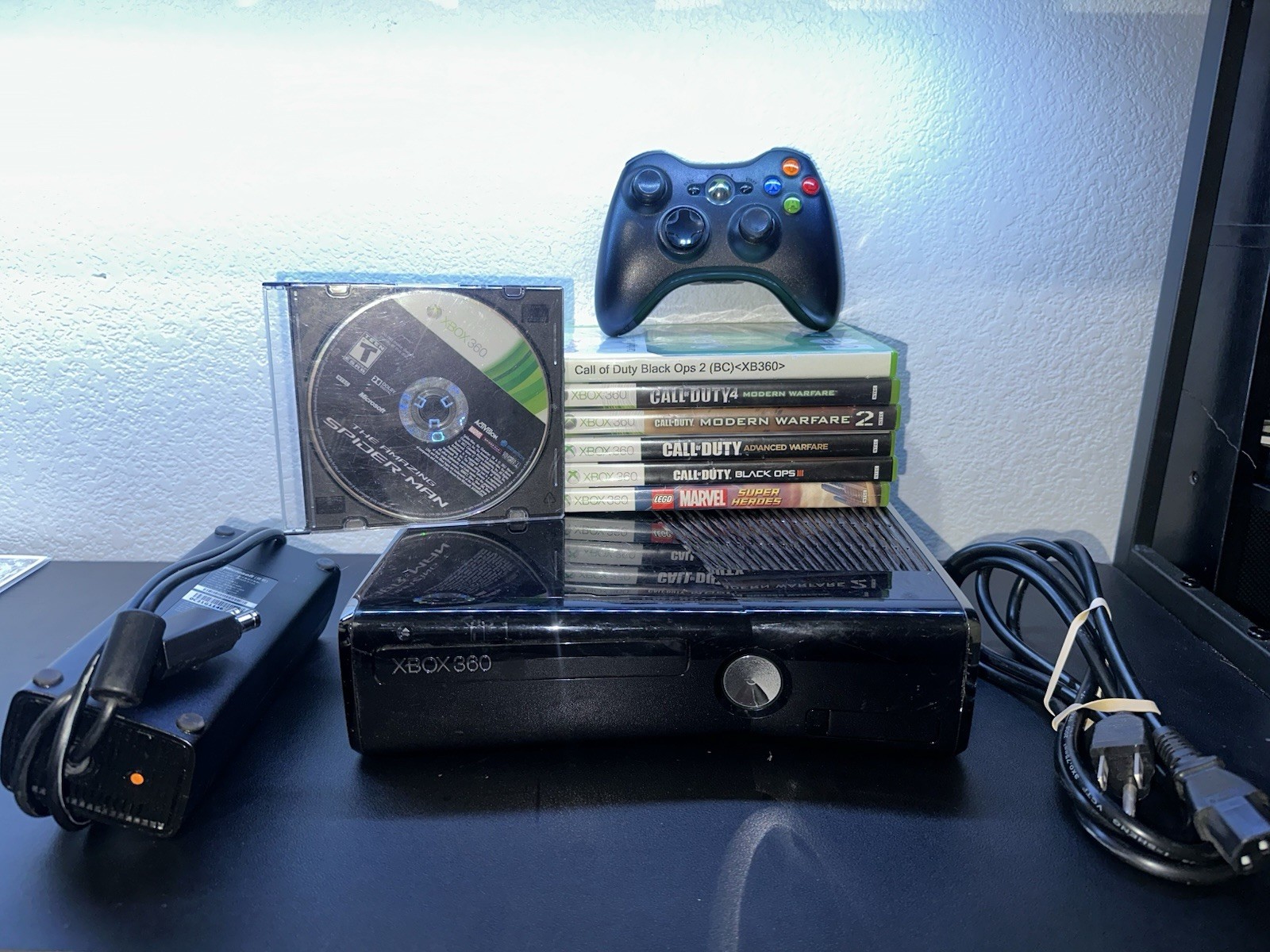 Xbox 360 250gb Glossy Black Console W/controller, Games And Power Cord • Tested