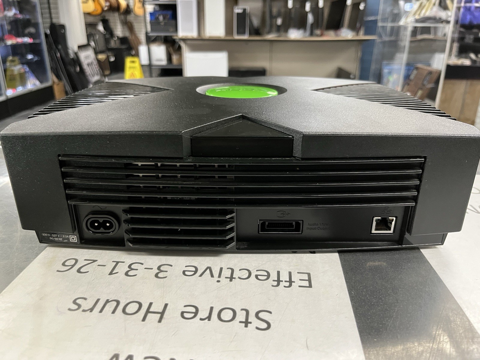 Microsoft Xbox (Original) w/ 2 Controllers “Very Clean” *READ* wont read disc
