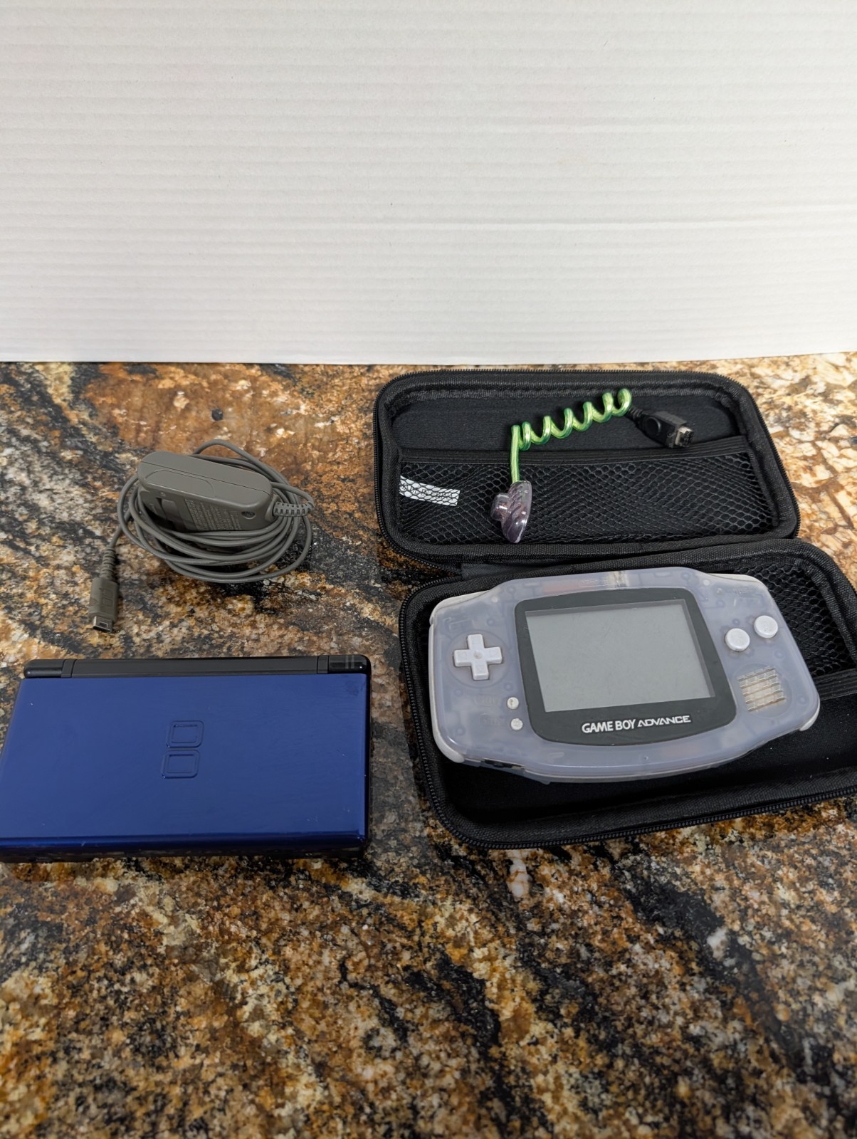 Nintendo Game Boy Advance TESTED NO BATTERY DOOR, DS Lite Cobalt Blue (Crack)