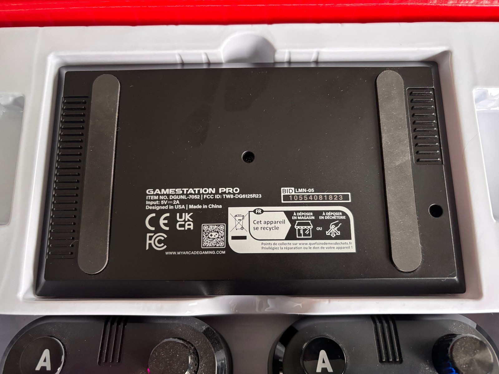 My Arcade Atari GameStation Pro HDMI Console Games 7000 – 2 Wireless Controllers