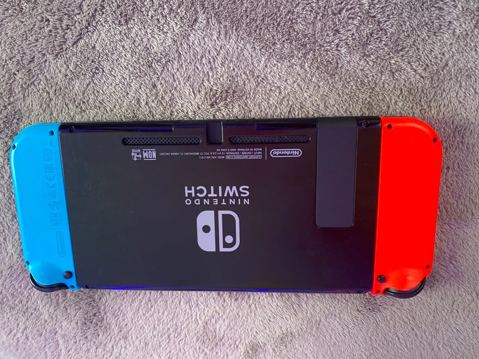 Nintendo Switch 32GB Neon Red/Neon Blue Console