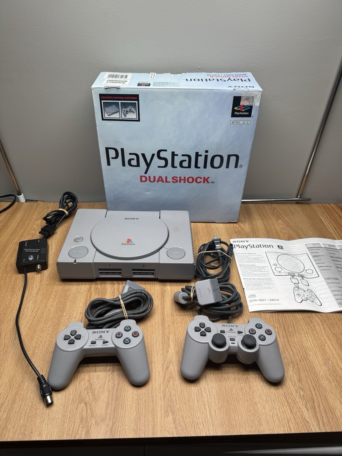 Sony PlayStation 1 PS1 Original Console System With Box And Two Controllers
