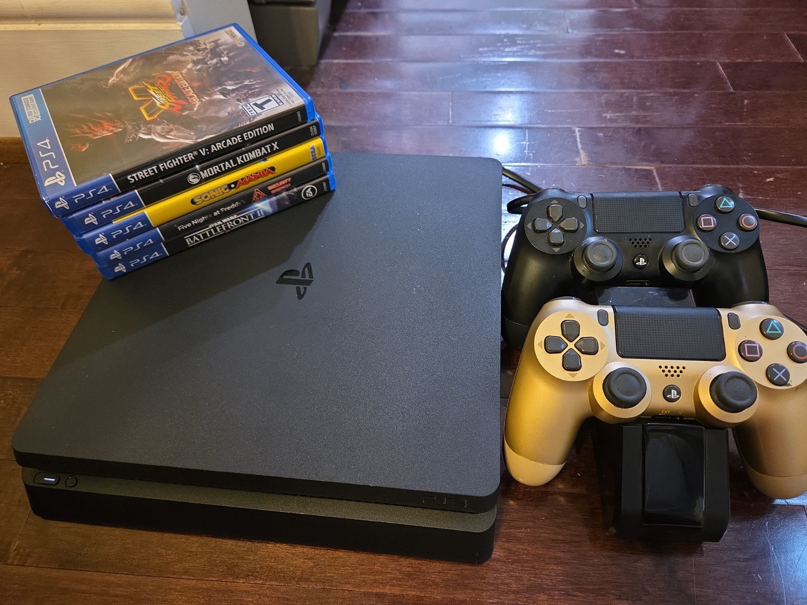 Sony PlayStation 4 Slim 1TB Console System Bundle CUH-2115B Tested Working Great
